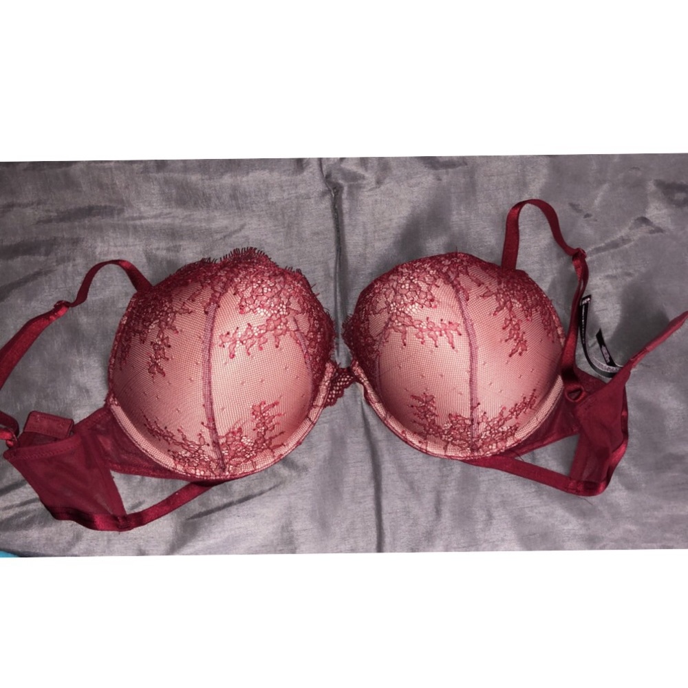 Victoria Secret Bombshell Bra